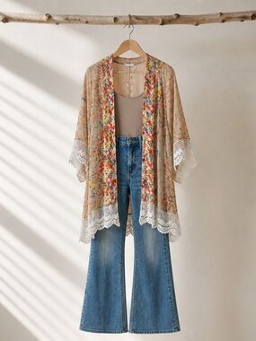 Umgee Kimono Womens M/L Floral Lace Trim Boho Cottagecore Festival Cardigan